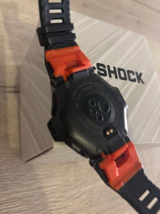 Reloj Casio G-Shock Negro y naranja