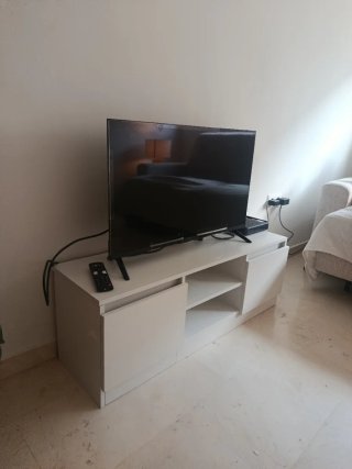 Smart TV LG FHD AI LR60 32 pulgadas FHD 2025 32LR6