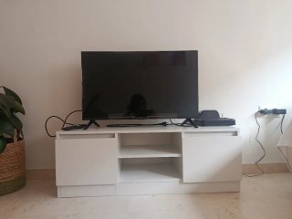 Smart TV LG FHD AI LR60 32 pulgadas FHD 2025 32LR6