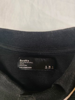 Camiseta Polo Bershka Hombre Negra Rayas