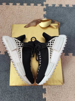 Adidas Pharrell Williams Human Chanel