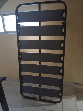 Somier 190x90 cm Metálico con patas