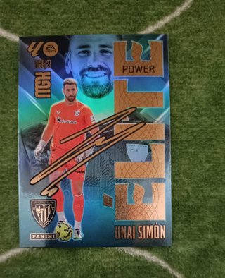 Unai Simón Élite Power Paralela Megacracks 2026 27