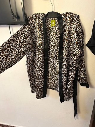 Conjunto Lencería Satén Leopardo 3 Piezas
