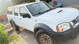 Nissan Navara 2003
