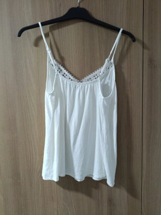 Top blanco encaje talla M