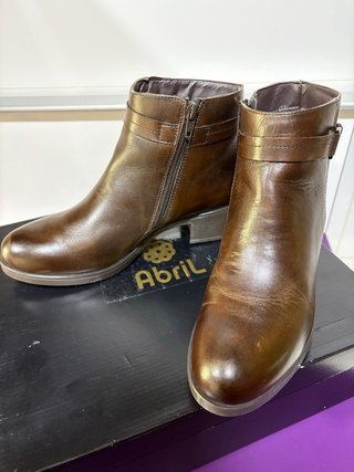 Botines de cuero mujer marrones