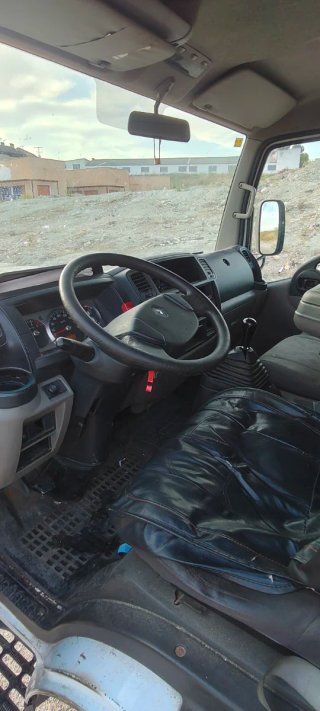 Renault Trucks Maxity 2011