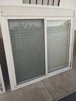 Ventana corredera aluminio blancas climalit
