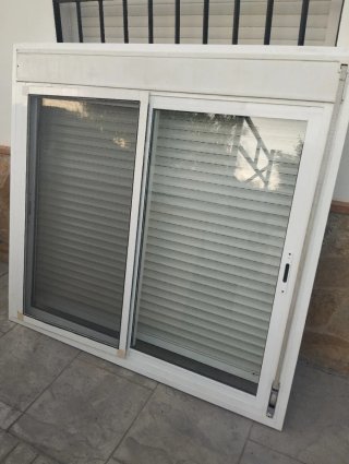 Ventana corredera aluminio blancas climalit