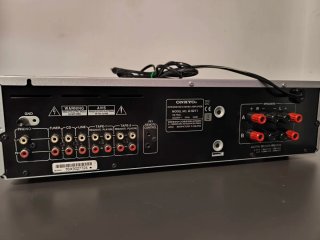 Amplificador Onkyo A-9211 Plata.