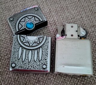 Zippo anno 2002 con pietra Turchese