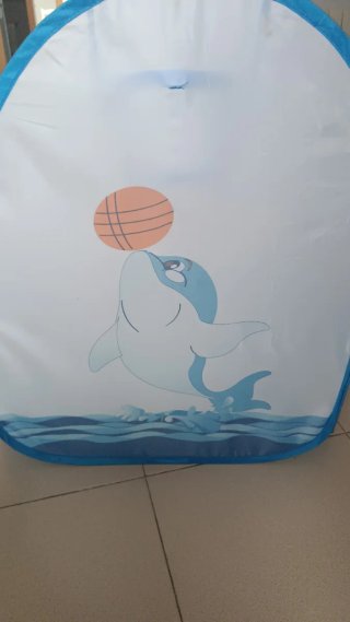 Parque infantil plegable con canasta