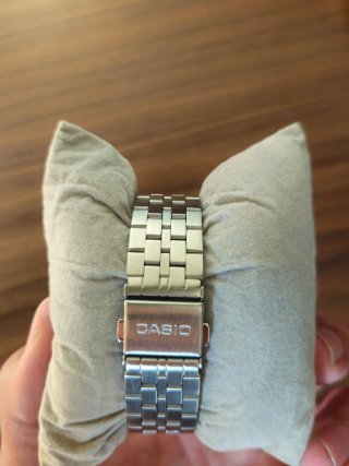 Reloj Casio Azul y Plateado