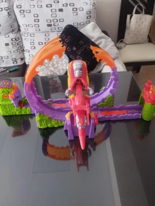 T-Racers: Coches y Figuras