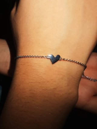 Oferta!! Pulsera fina con corazón plateado