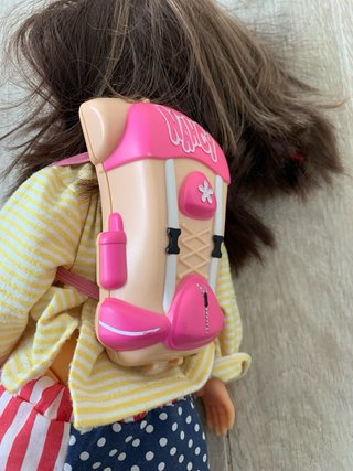Muñeca Nancy doctora por el mundo con accesorios