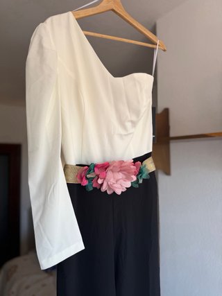 Mono Fiesta Betzzia T40 Asimétrico Blanco NUEVO