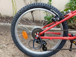 Bicicleta Infantil Roja BTWIN