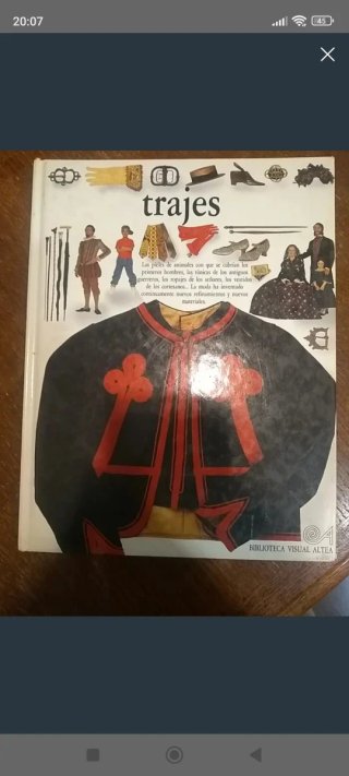 Libro historia del vestido