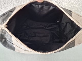 Lote Ropa Mujer y Bolso Neceser