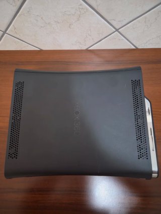 Xbox 360 Fat 120 GB + 2 controller
