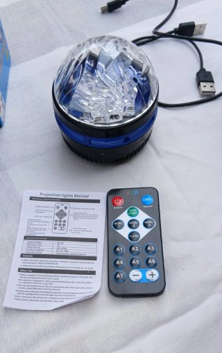 Proyector Estrellas LED Q6 RGB