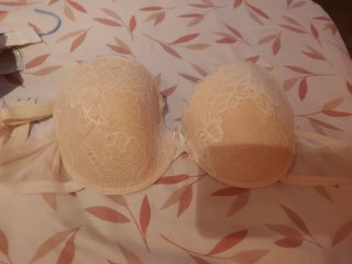 Sujetador encaje blanco crema