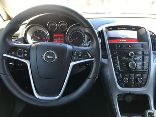 Opel Astra 2015