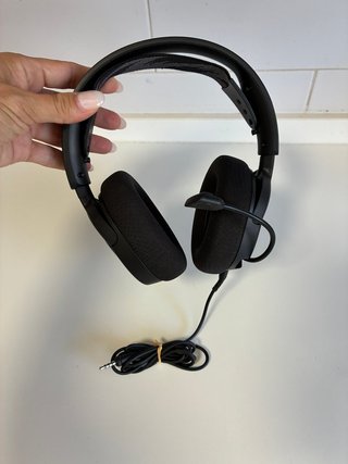 Cascos Gaming SteelSeries Arctis Nova 1