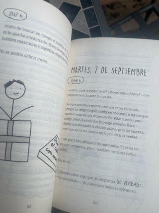 Qué desastre, Lottie Brooks