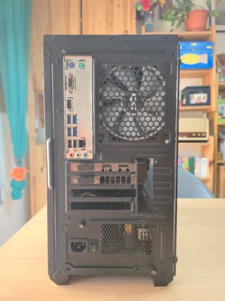 PC Gaming i5 10600K RX 570 8GB 16GB RAM SSD 512GB