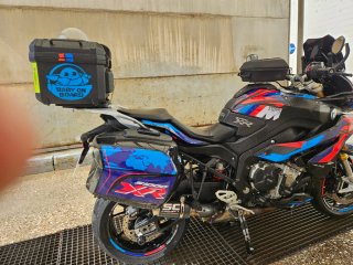 Bmw S1000xr extras