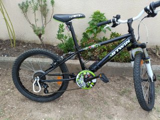 Bicicleta Infantil BTWIN Negra