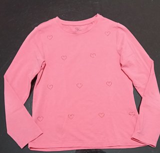 Conjunto de niña OVS con corazones