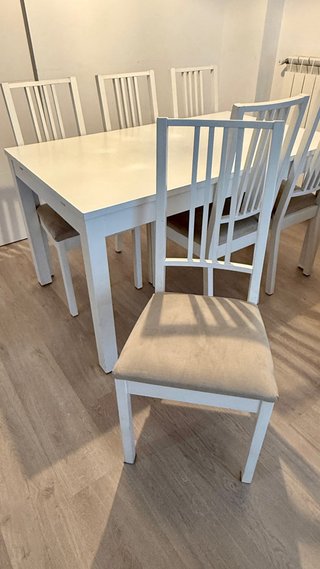 Mesa extensible IKEA Bjursta + 6 sillas Börje
