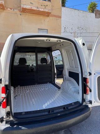 Volkswagen Caddy Alquiler – 69€/Día | Alicante