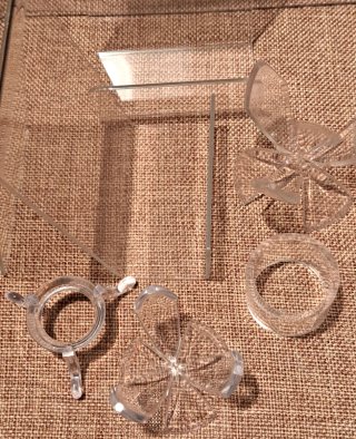 12 Supporti trasparenti per minerali in plexiglas