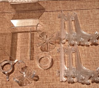 12 Supporti trasparenti per minerali in plexiglas