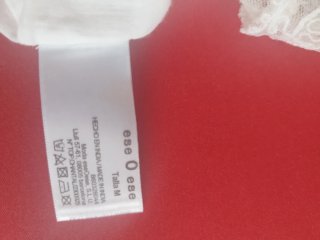 Top lencero blanco con encaje