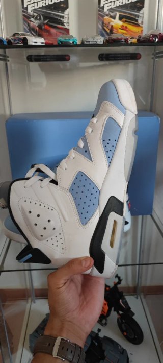 Nike Jordan 6 University Blue Talla 44
