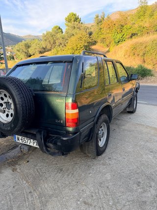Opel Frontera 2.4i 1994