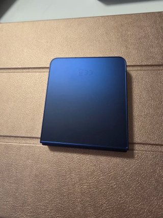 Samsung Flip 7