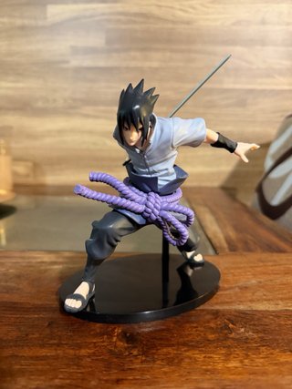 Figura Sasuke Uchiha Naruto