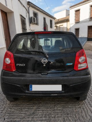 Nissan pixxo 2009