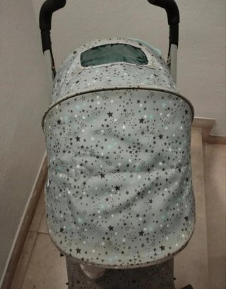 Silla de paseo Tuc Tuc paraguas estrellas