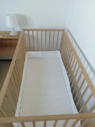 Cuna IKEA SNIGLAR + Accesorios (opcional)
