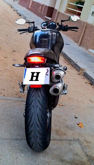 Ducati Monster S2R 800 Negra