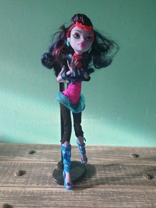 Muñeca Monster High Spectra Vondergeist