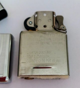 Zippo Desierto y Calavera anno 2002